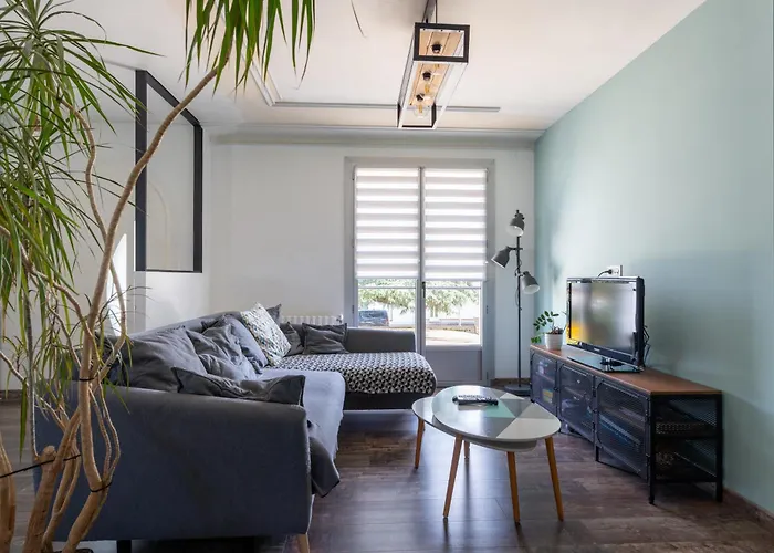 Le Grand Pin - Maison Confortable Et Spacieuse