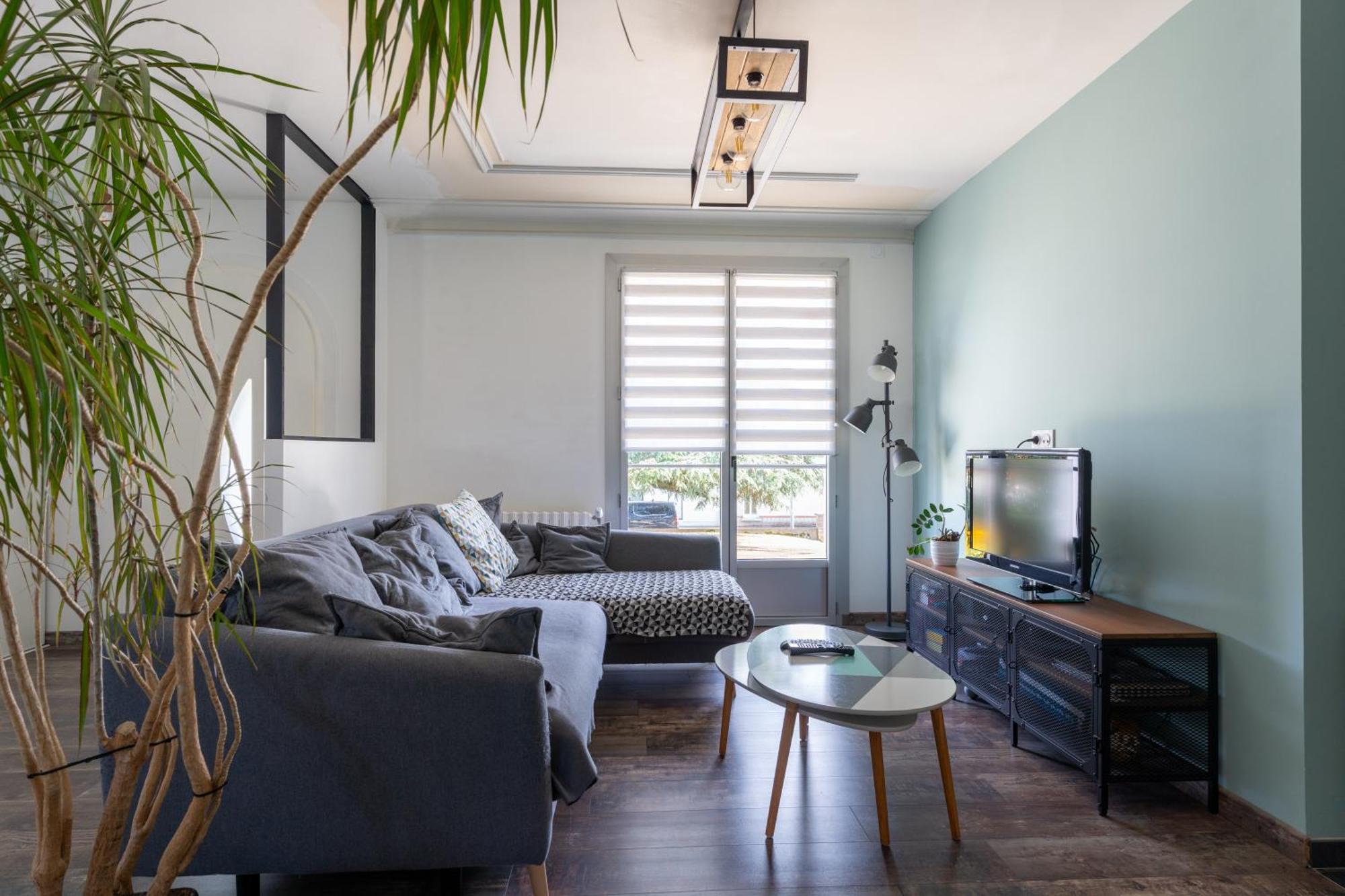 Le Grand Pin - Maison Confortable Et Spacieuse * Montfaucon-Montigne